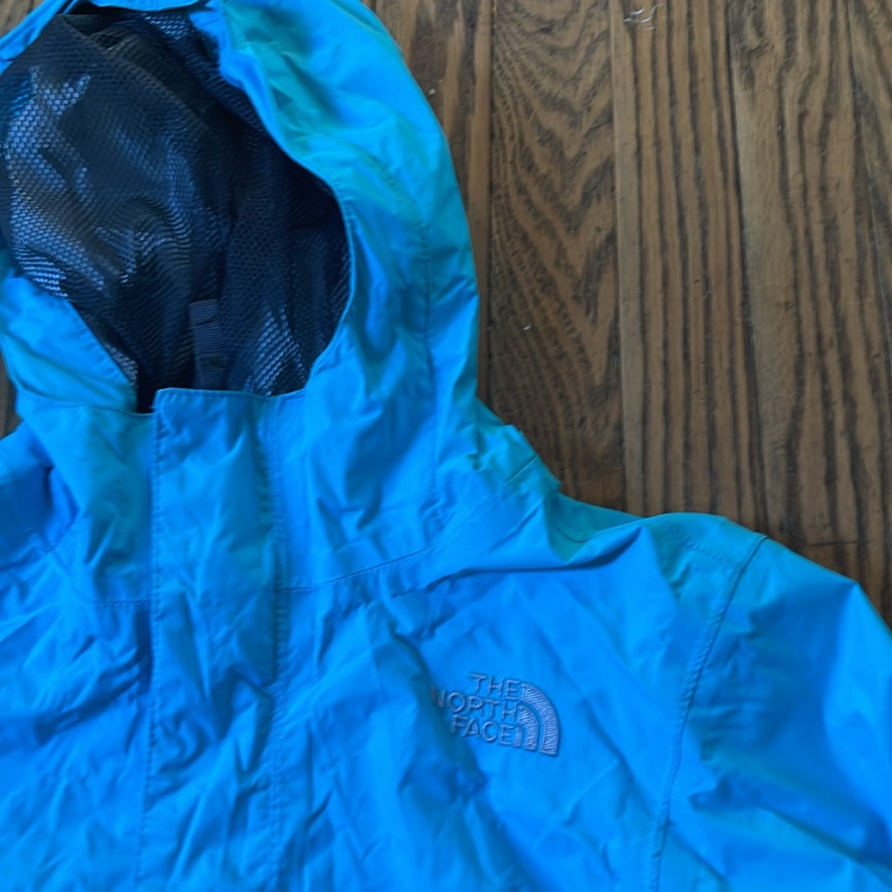 Northface rain jacket - Picture 2 of 2